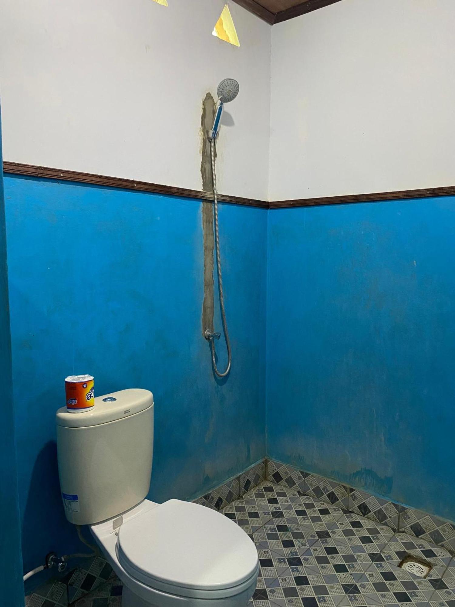 Diki Bungalows Kuta  Dış mekan fotoğraf